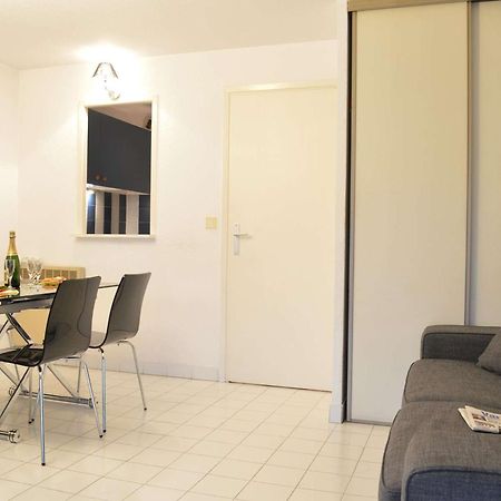 Studio Cabine A 200M De Port Frejus, Plage, Commerces, Terrasse, 4 Couchages, Menage Inclus - Fr-1-226A-31 Экстерьер фото