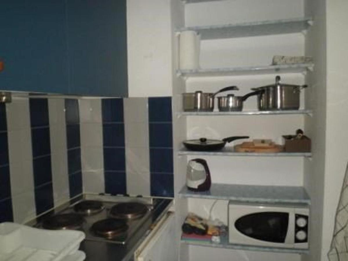 Studio Cabine A 200M De Port Frejus, Plage, Commerces, Terrasse, 4 Couchages, Menage Inclus - Fr-1-226A-31 Экстерьер фото